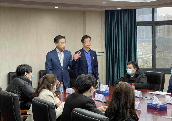 总结会|共攀登，同未来
